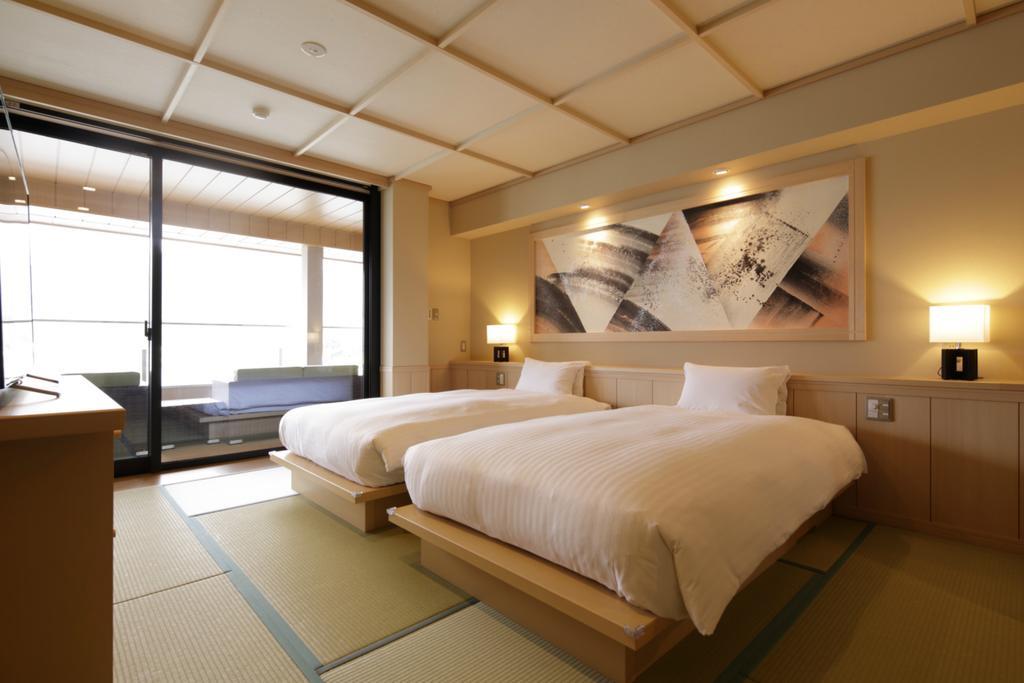 Fujikawaguchiko Onsen Konanso Ξενοδοχείο Εξωτερικό φωτογραφία A room at the hotel